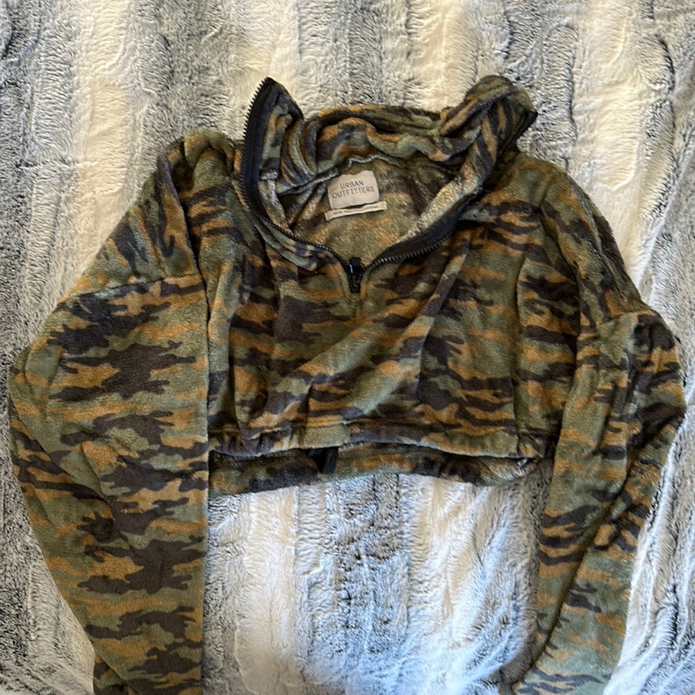 Crop sweatshirt